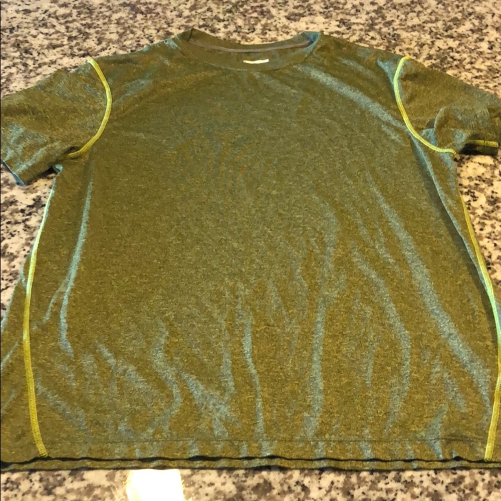 Men’s workout tee - dry fit